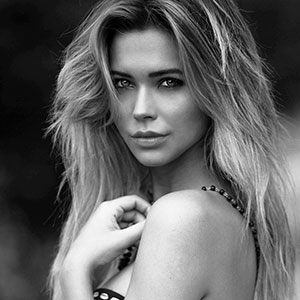  Sandra Kubicka