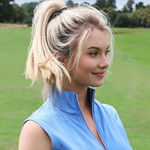  Lucy Robson