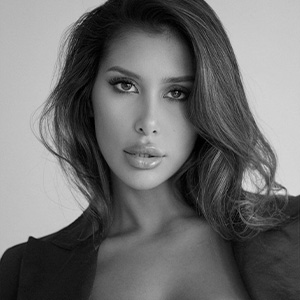  Tatiana Panakal 