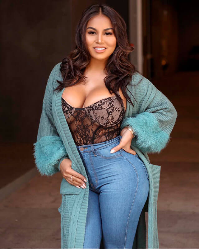 Dolly Castro